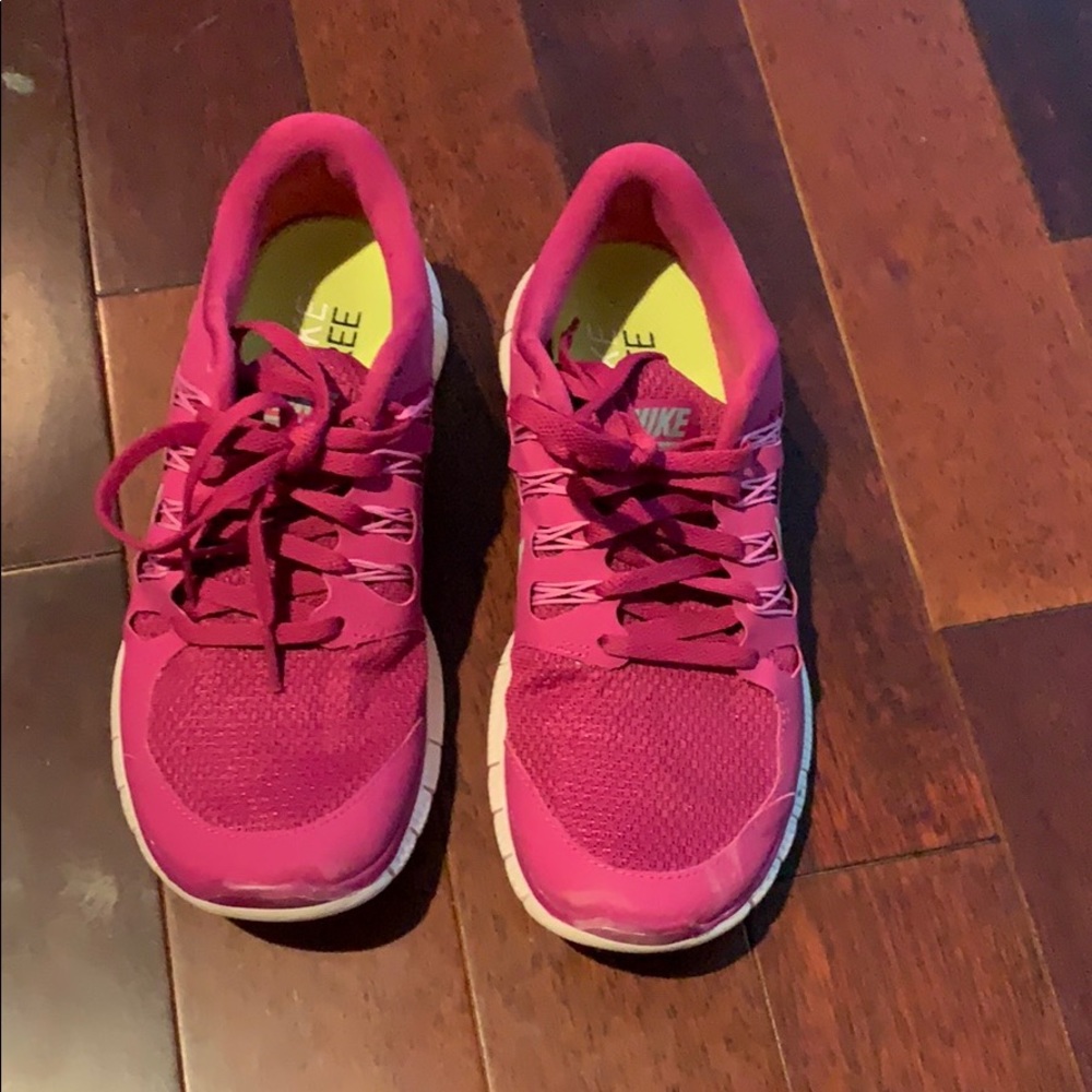 Nike Free Running Sneakers